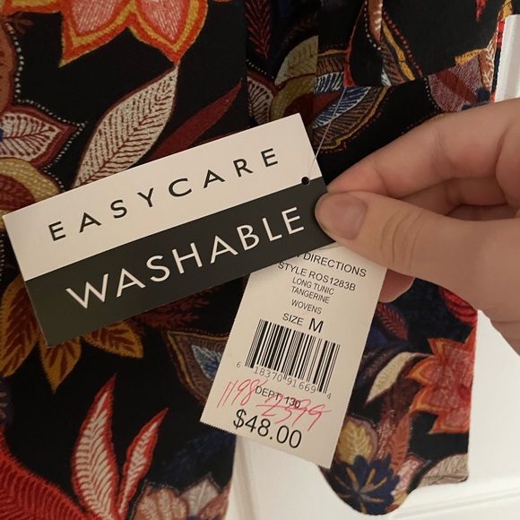 New Directions Abstract Print Tunic - Picture 2 of 4